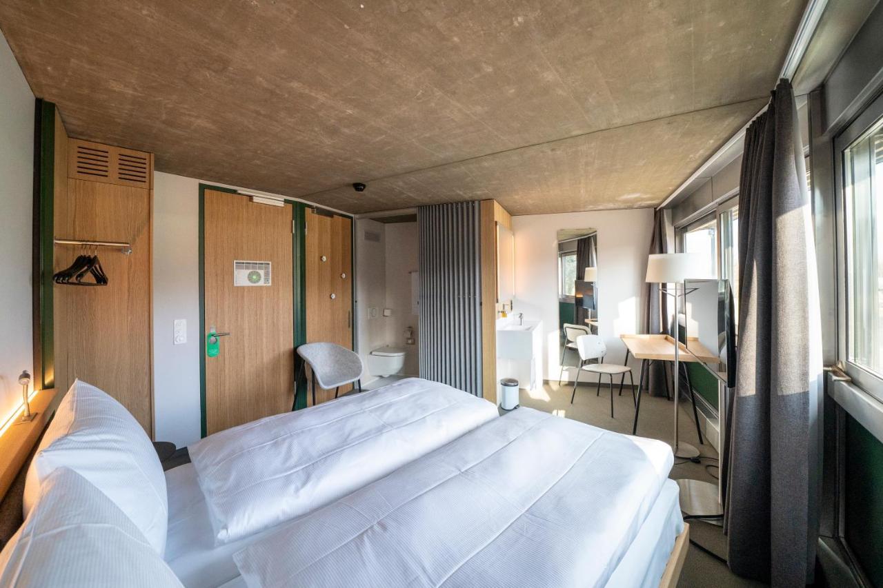 Centre Loewenberg Hotell Murten Eksteriør bilde