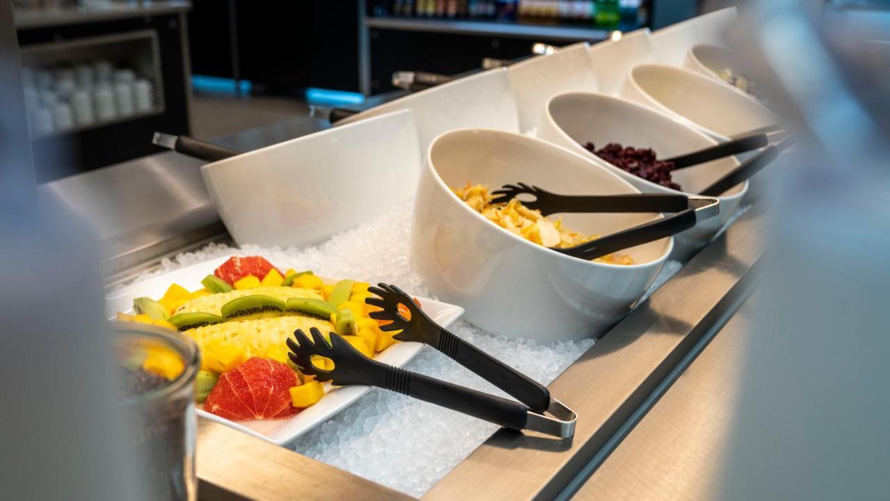 Centre Loewenberg Hotell Murten Eksteriør bilde