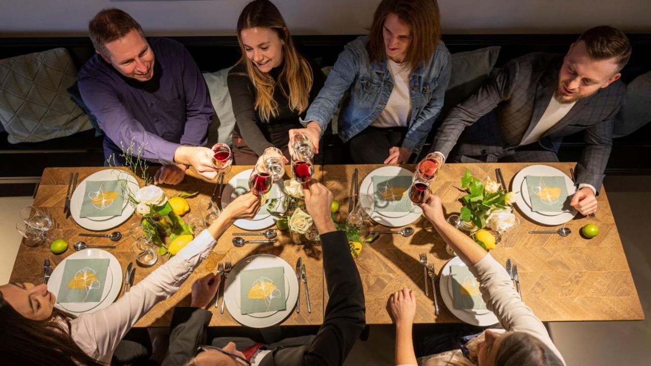 Centre Loewenberg Hotell Murten Eksteriør bilde
